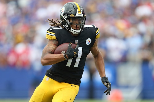 Chase Claypool Eyes NFL Return After Year-Long Injury Recovery